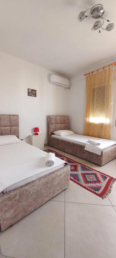Guesthouse Bela Тирана Экстерьер фото