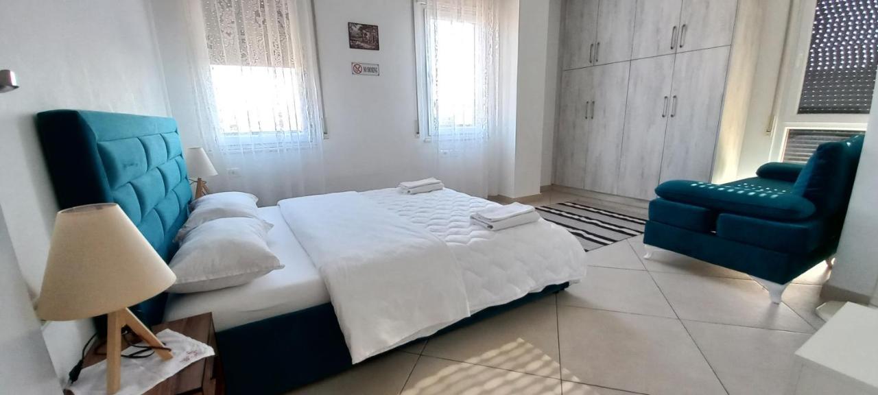 Guesthouse Bela Тирана Экстерьер фото